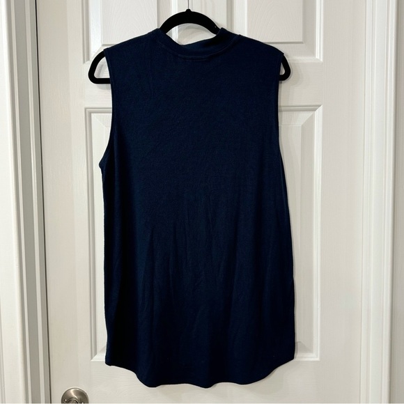 Athleta mock neck tunic sleeveless shirt - Picture 6 of 7